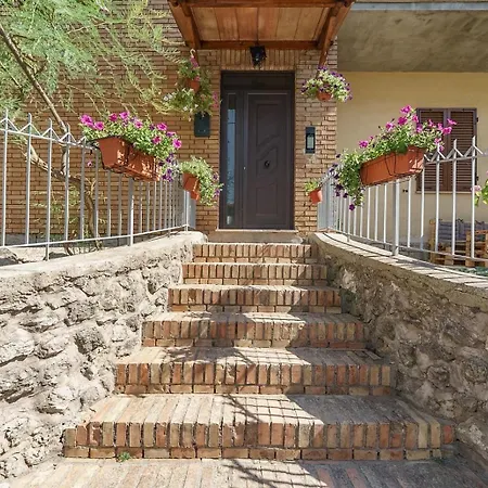 Un Passo Dai Borghi Matrimoniale 3*